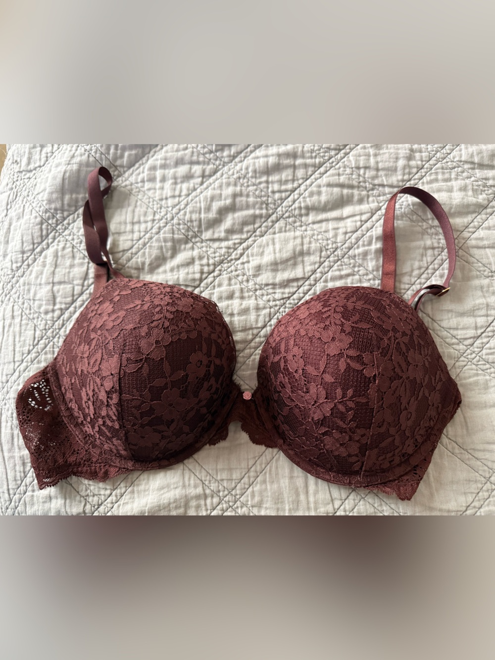 Victoria's Secret Lace Plunge Bra in Burgundy